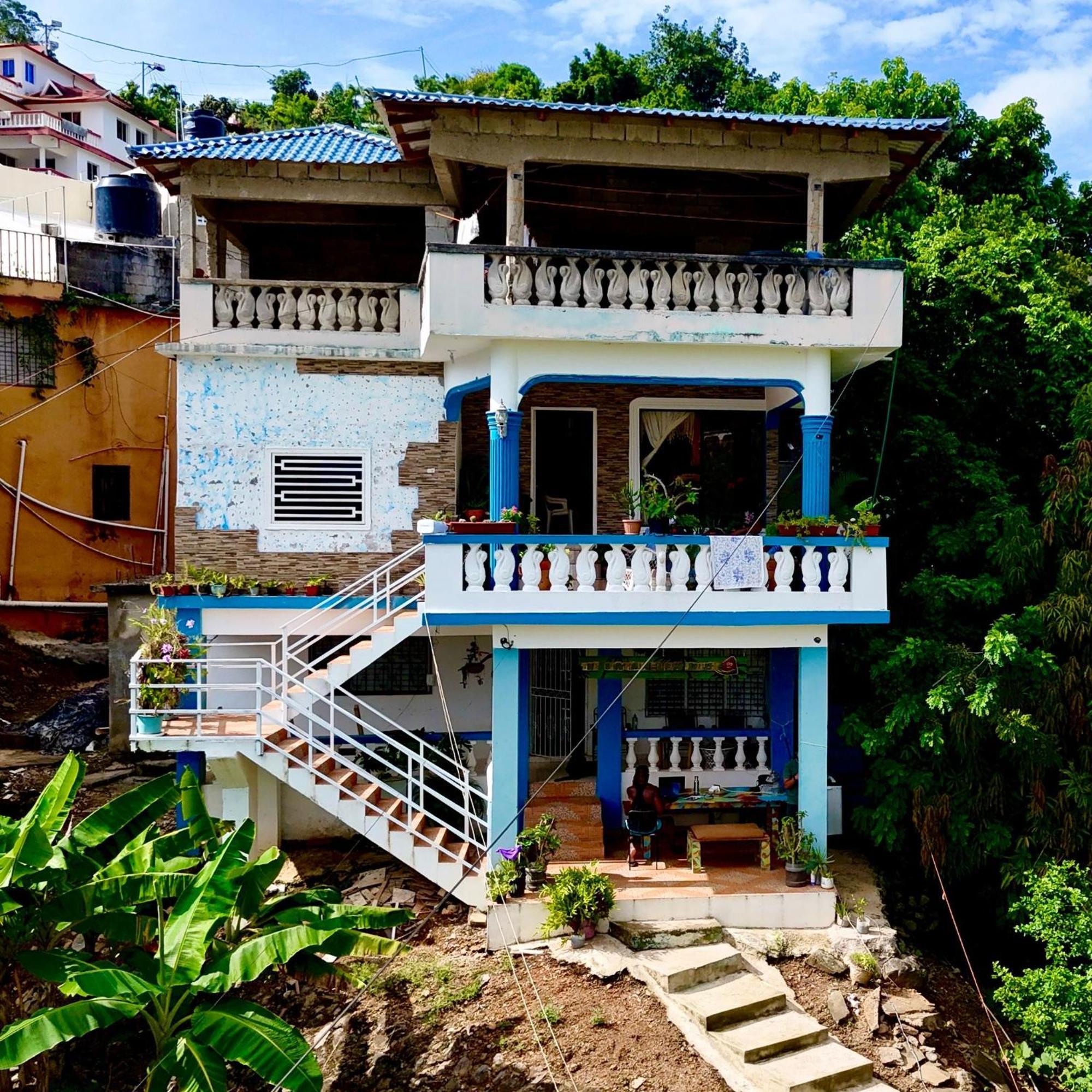 Hostel Watermelon House Samana Exterior photo