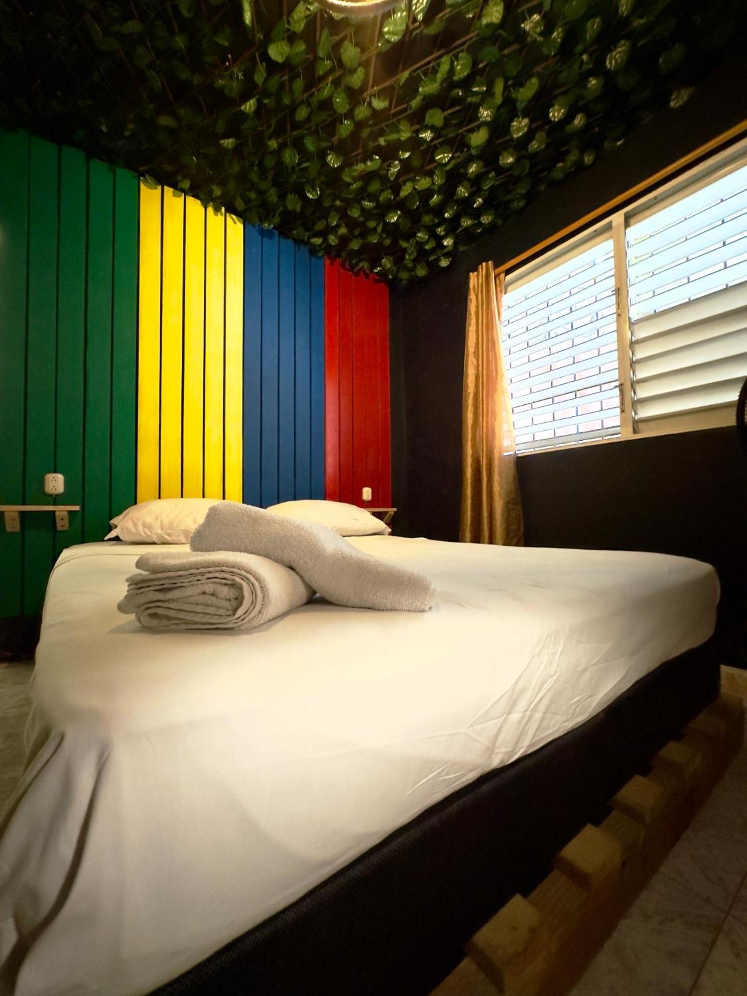 Hostel Watermelon House Samana Exterior photo